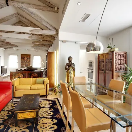 Rialto Penthouse With Terraces アパート