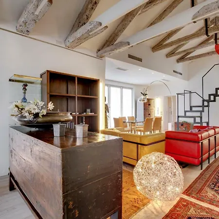 Rialto Penthouse With Terraces アパート ヴェネツィア